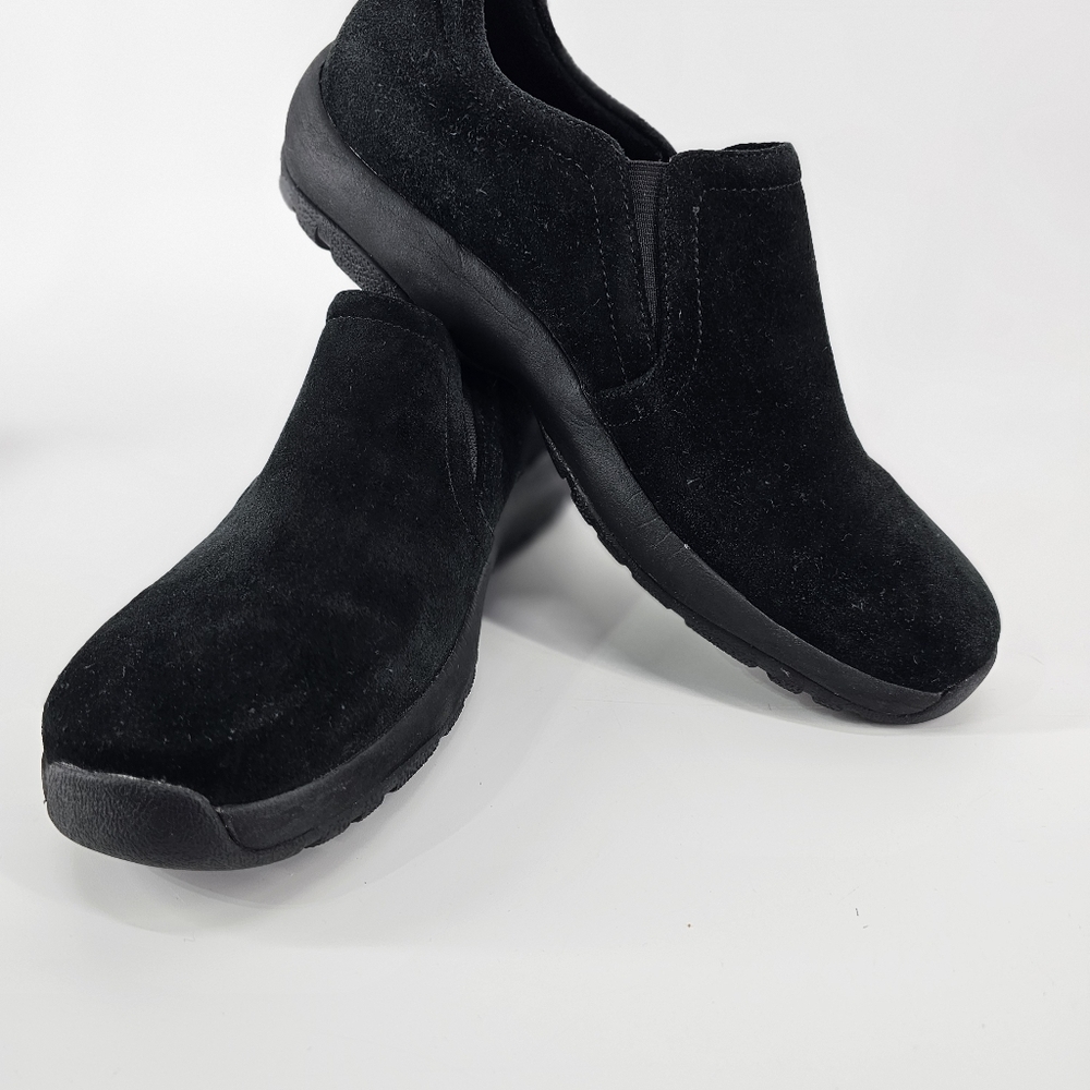 Rockport Men's 10W Black Suede Leather Upper Slip-on Thick Sole Shoes